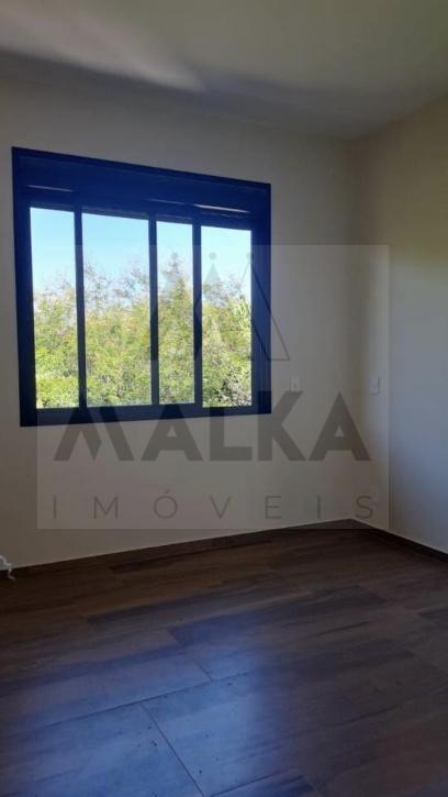 Casa à venda com 3 quartos, 139m² - Foto 11