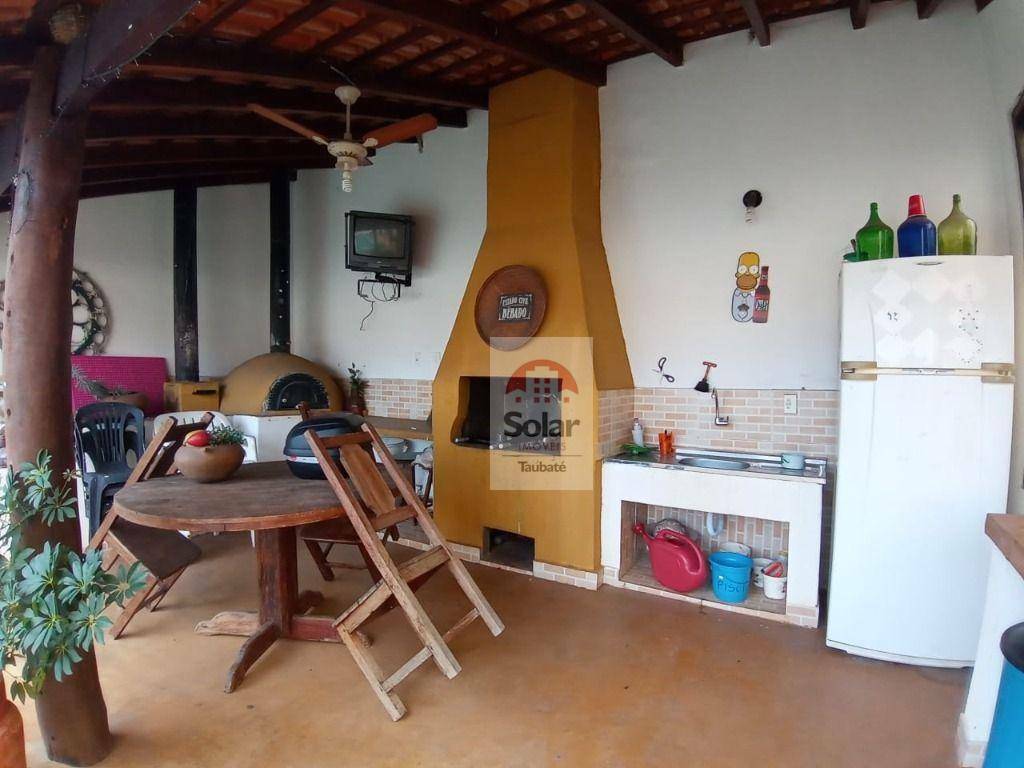 Casa para alugar com 5 quartos, 400m² - Foto 25