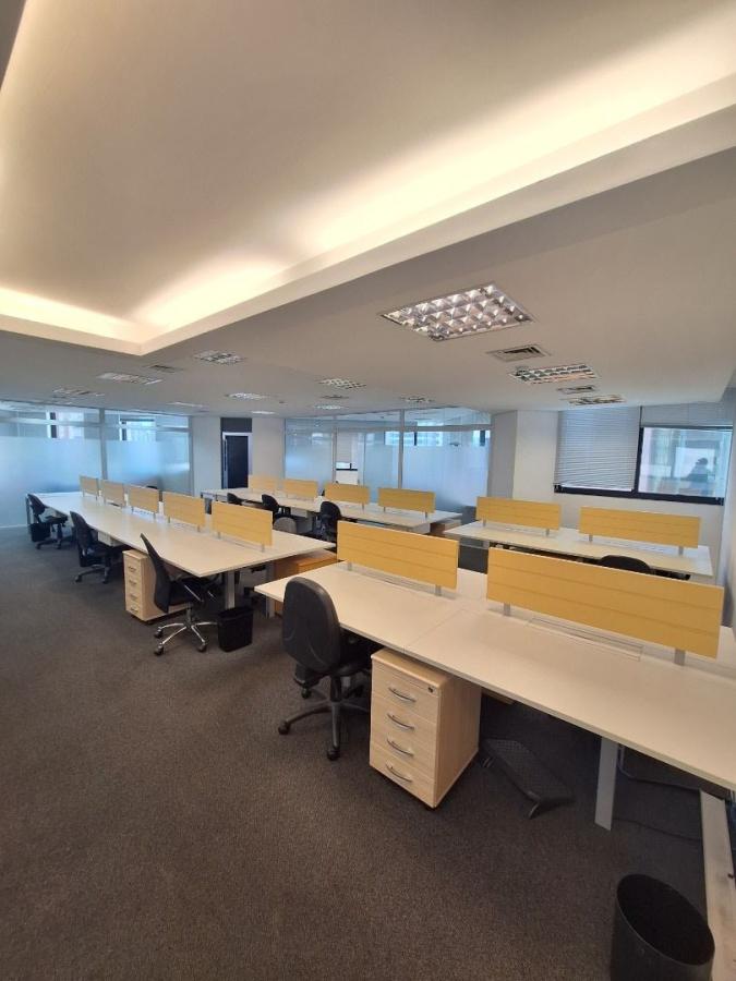 Casa para alugar, 253m² - Foto 1