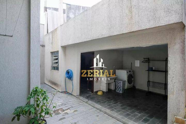Casa à venda e aluguel com 3 quartos, 203m² - Foto 32