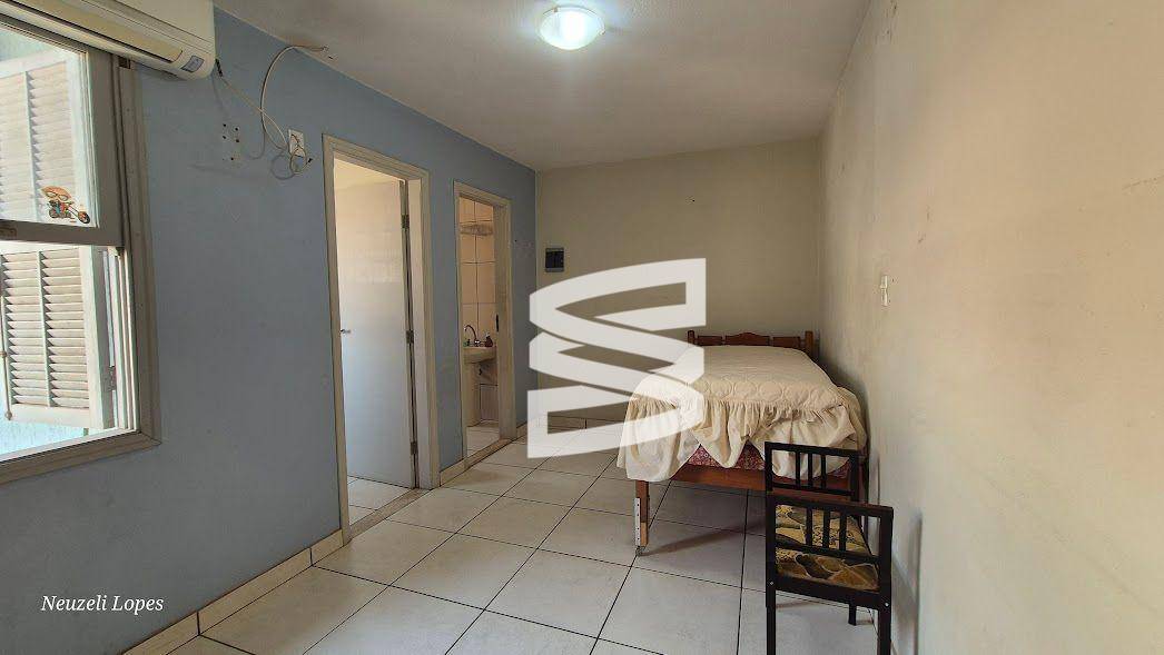 Casa à venda com 3 quartos, 349m² - Foto 32