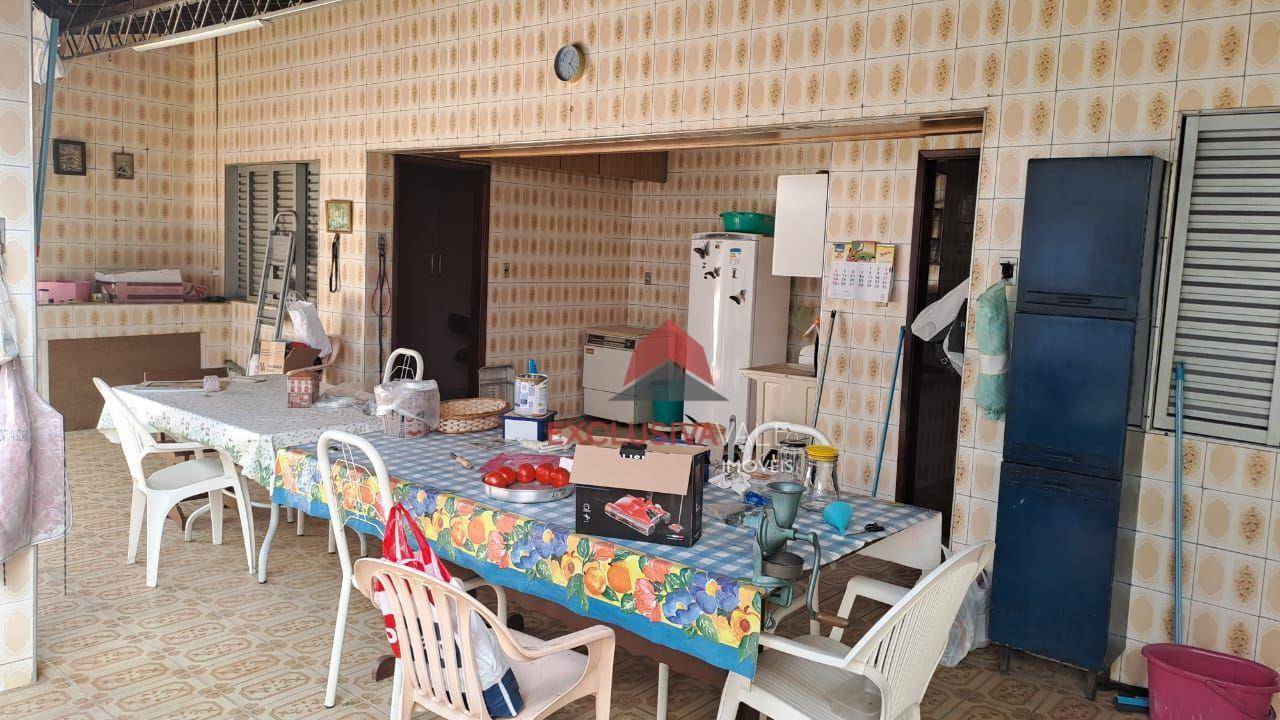 Casa à venda com 3 quartos, 140m² - Foto 18