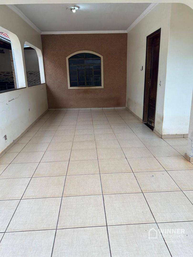 Casa à venda com 3 quartos, 150m² - Foto 7
