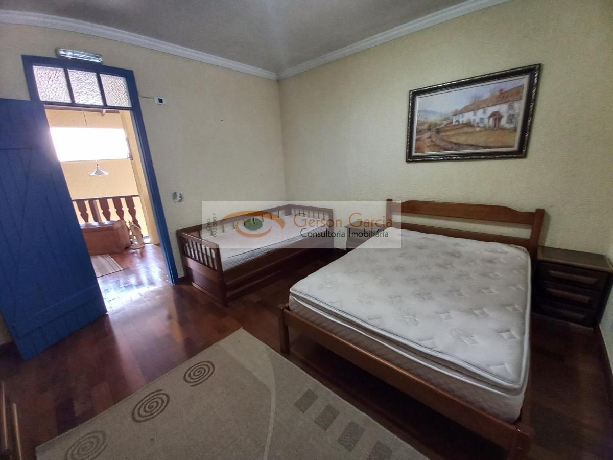 Casa de Condomínio para alugar com 3 quartos, 250m² - Foto 32