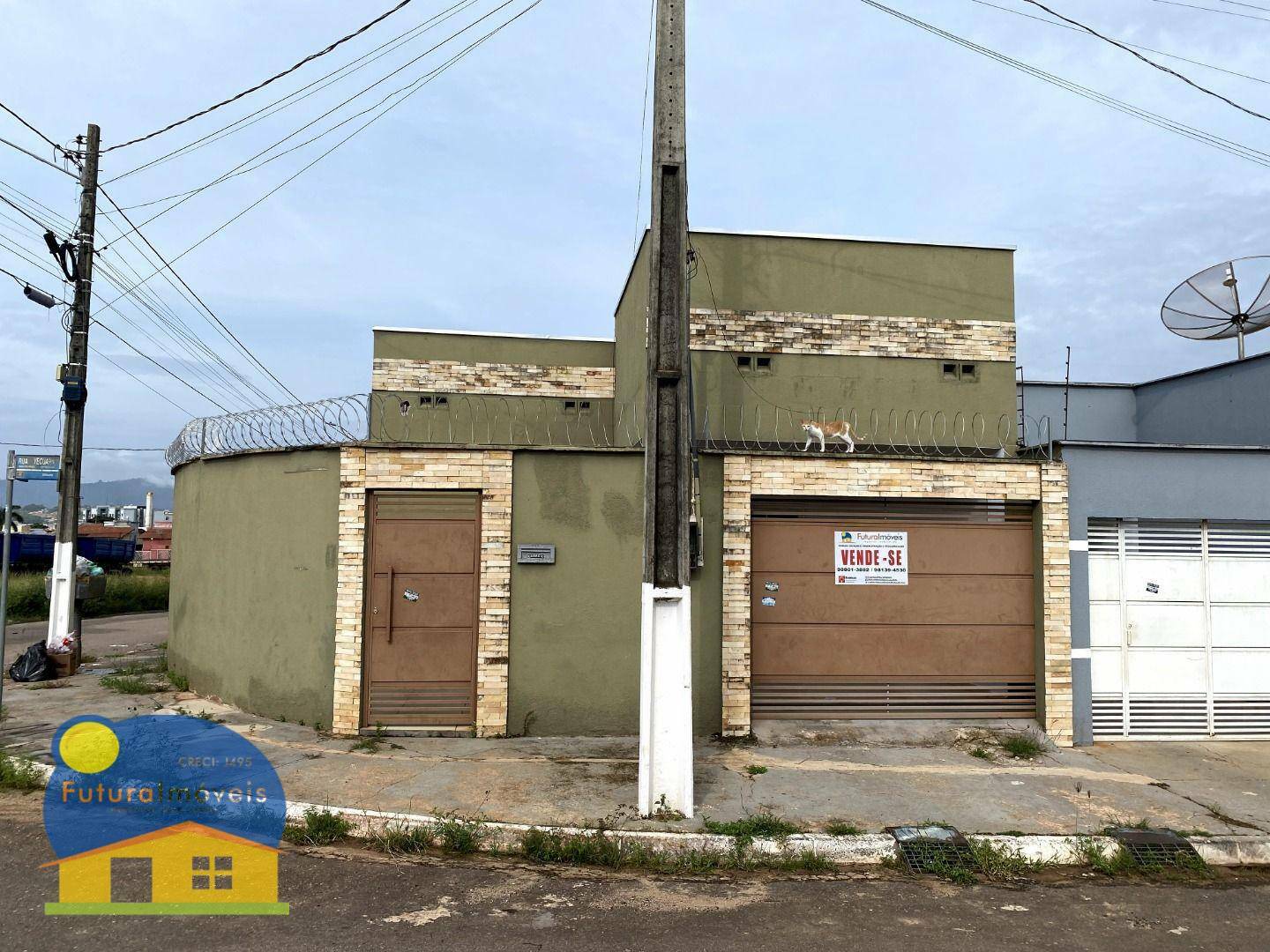 Casa à venda com 3 quartos, 113m² - Foto 2