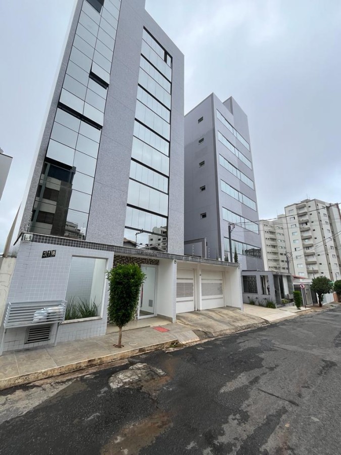 Apartamento à venda com 3 quartos, 126m² - Foto 1
