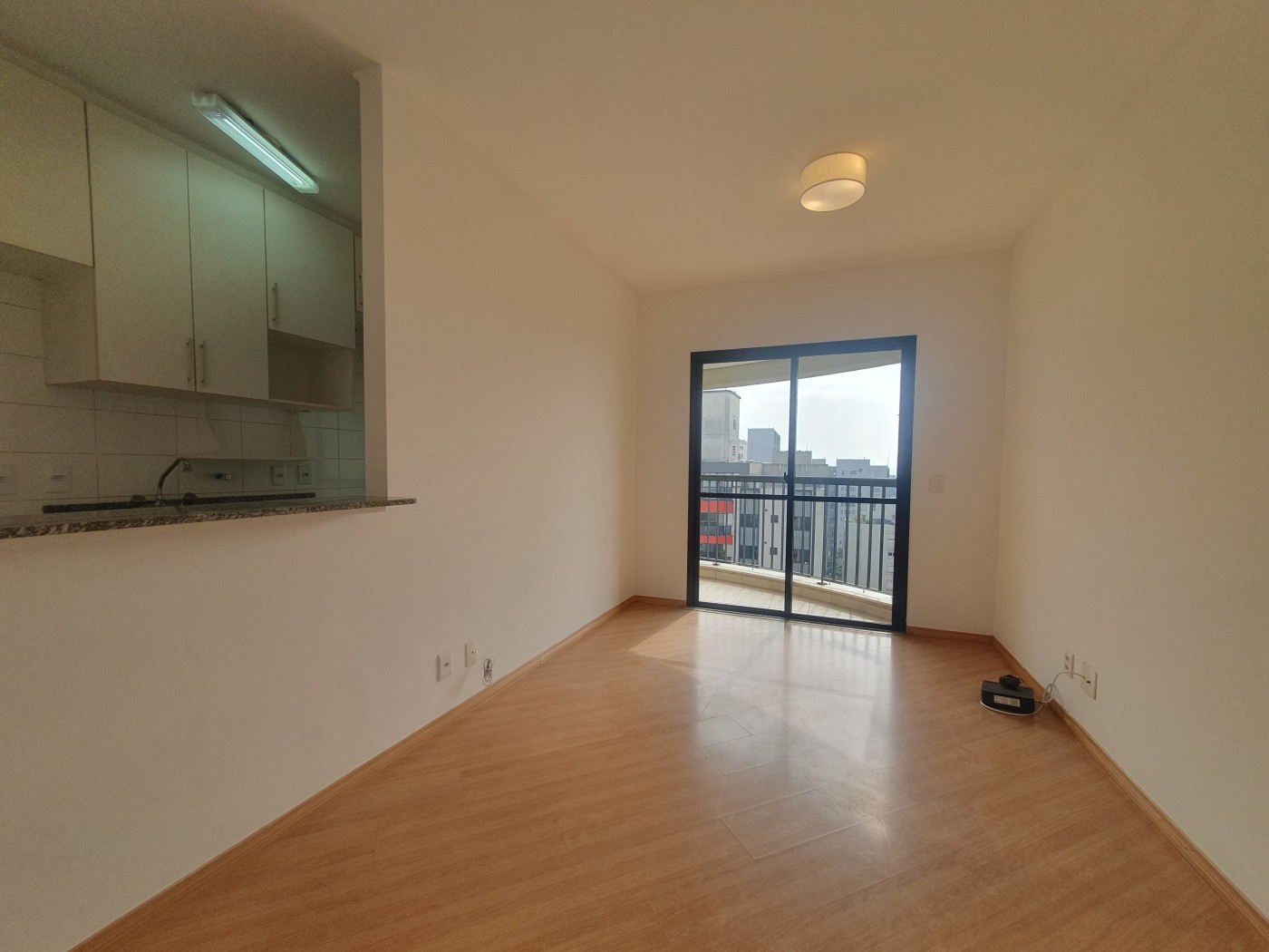 Apartamento para alugar com 1 quarto, 40m² - Foto 14