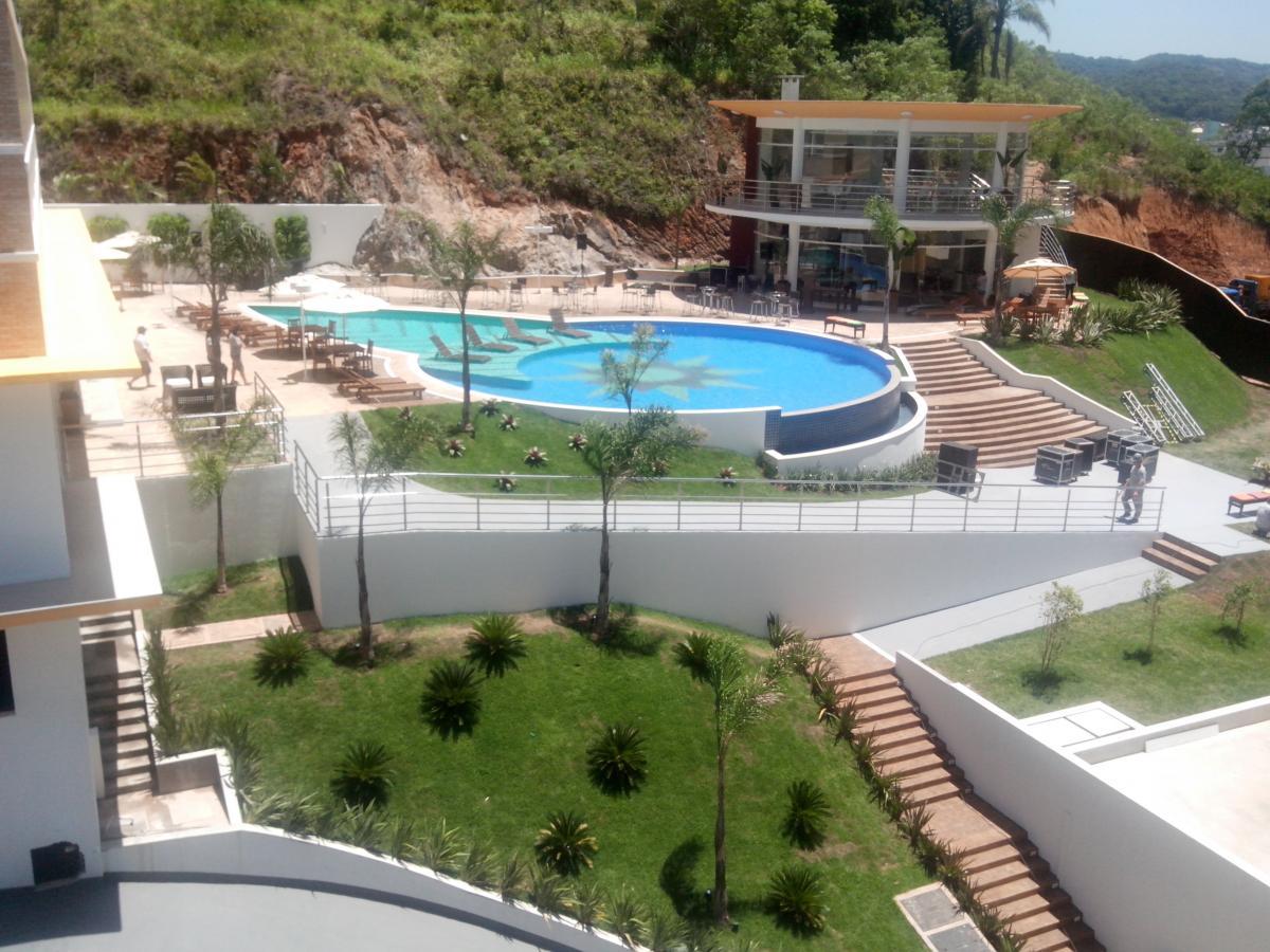 Apartamento para alugar com 3 quartos, 90m² - Foto 12