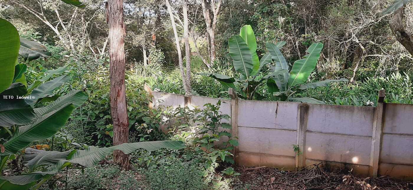 Chácara à venda com 2 quartos, 222m² - Foto 12