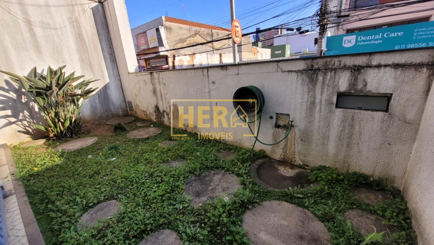 Casa à venda com 3 quartos, 372m² - Foto 6
