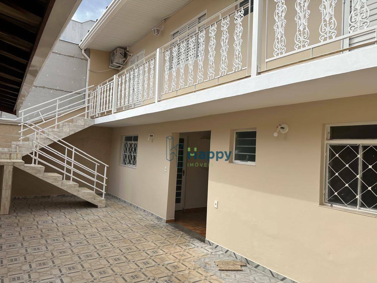 Casa para alugar com 2 quartos, 150m² - Foto 12