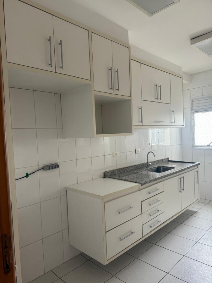 Apartamento à venda com 3 quartos, 102m² - Foto 8