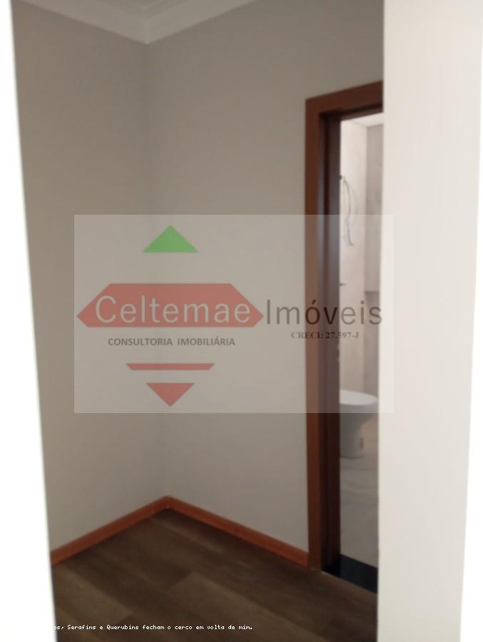 Sobrado à venda com 3 quartos, 199m² - Foto 32