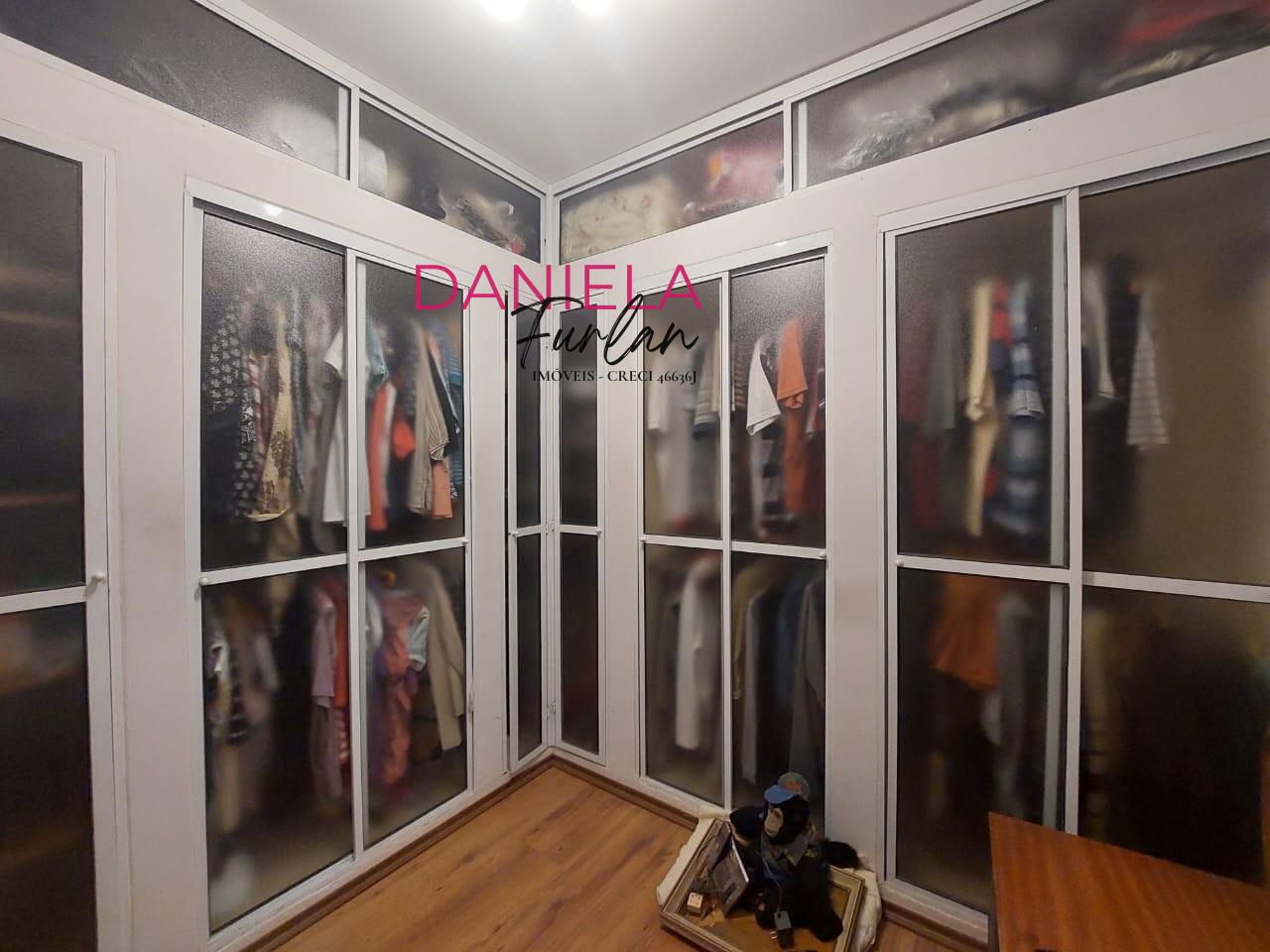 Casa de Condomínio à venda com 3 quartos, 373m² - Foto 31