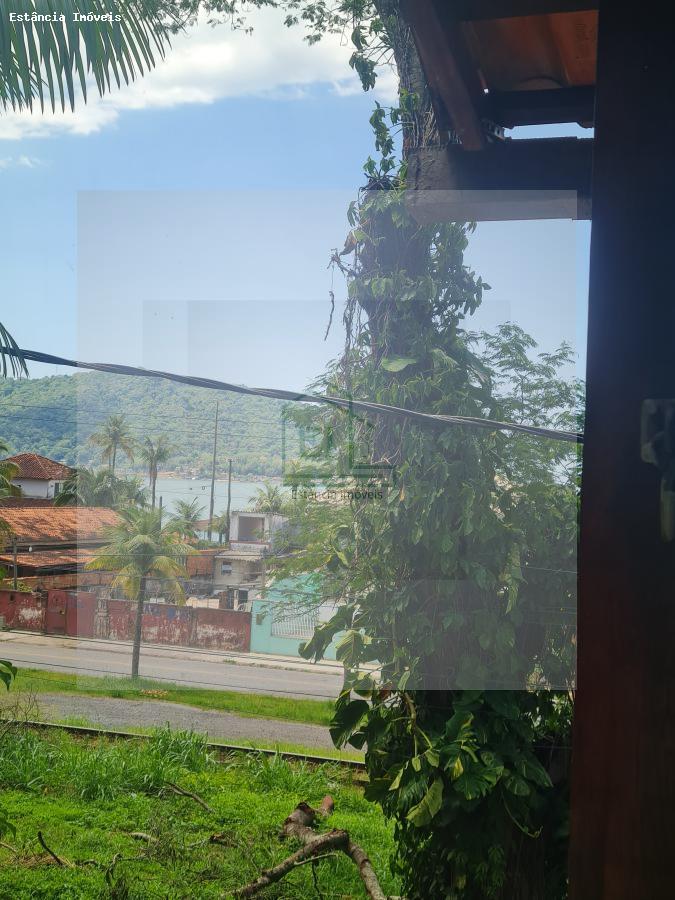 Casa à venda com 3 quartos, 340m² - Foto 15