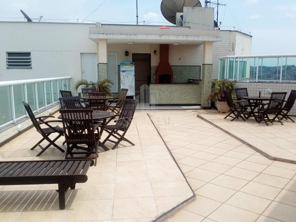 Apartamento à venda com 3 quartos, 90m² - Foto 4