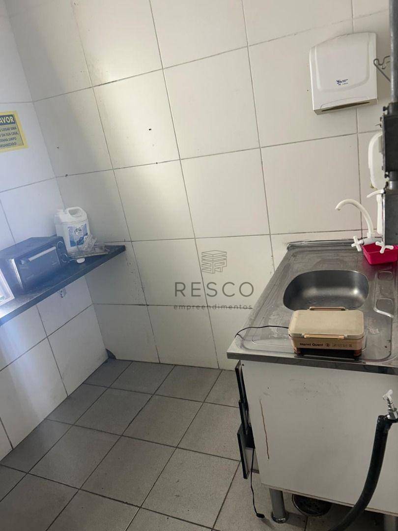 Depósito-Galpão-Armazém para alugar, 650m² - Foto 9