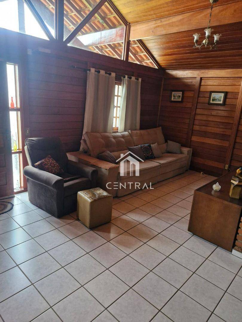 Casa de Condomínio à venda com 3 quartos, 257m² - Foto 4