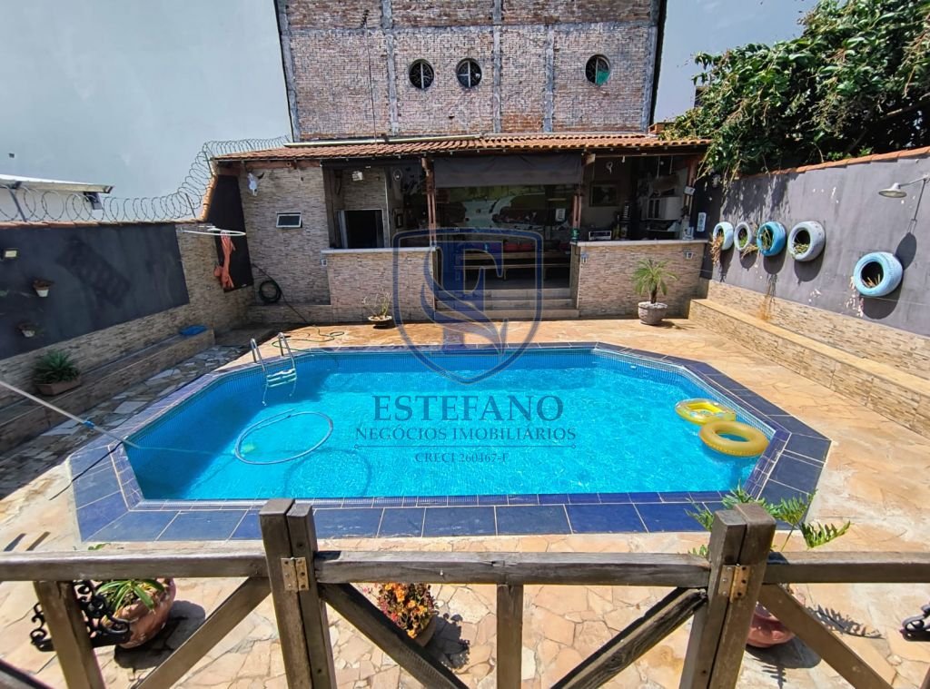 Casa à venda com 2 quartos, 360m² - Foto 38