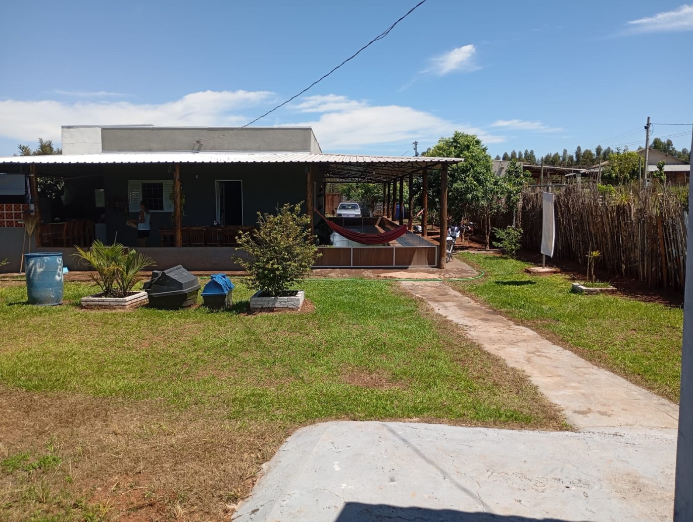 Chácara à venda com 3 quartos, 1500m² - Foto 1