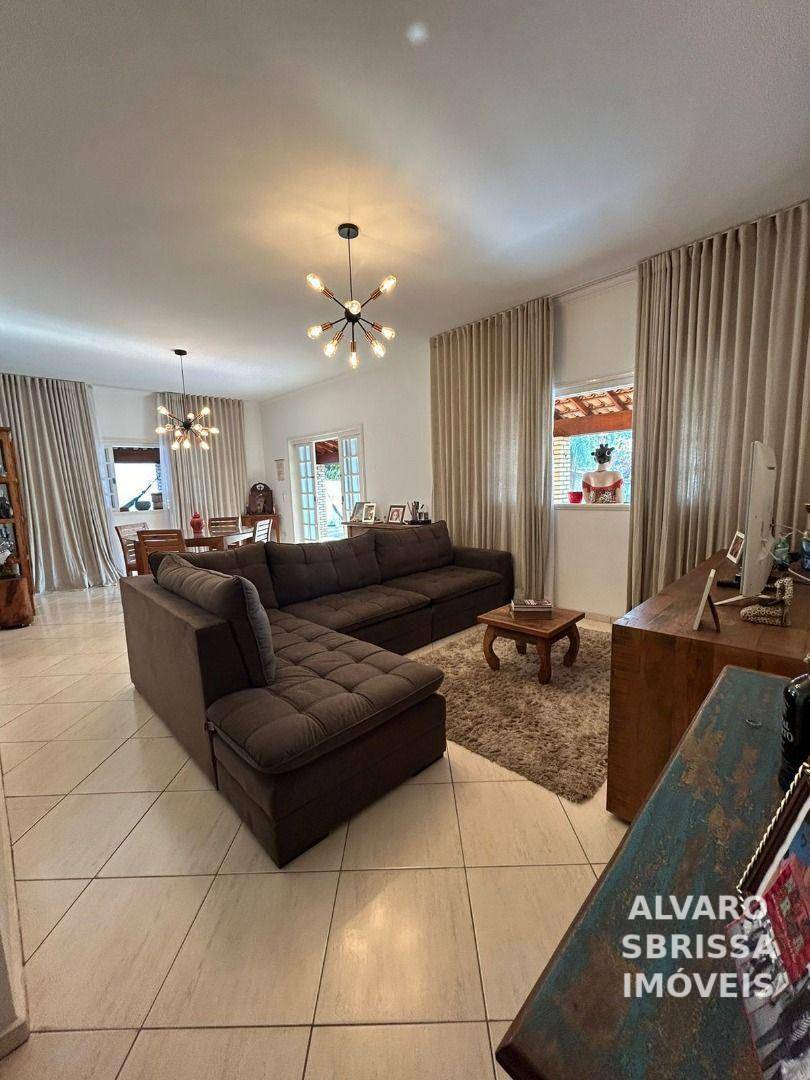 Chácara à venda com 3 quartos, 340m² - Foto 6