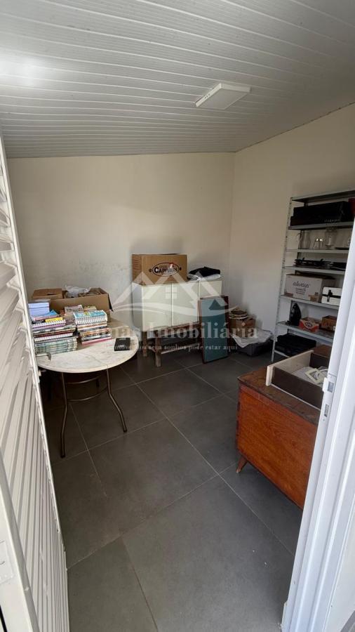 Casa à venda com 3 quartos, 360m² - Foto 17