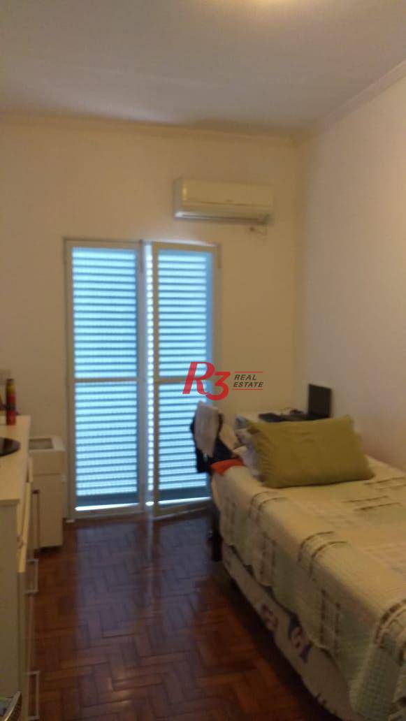 Sobrado à venda com 4 quartos, 300m² - Foto 12