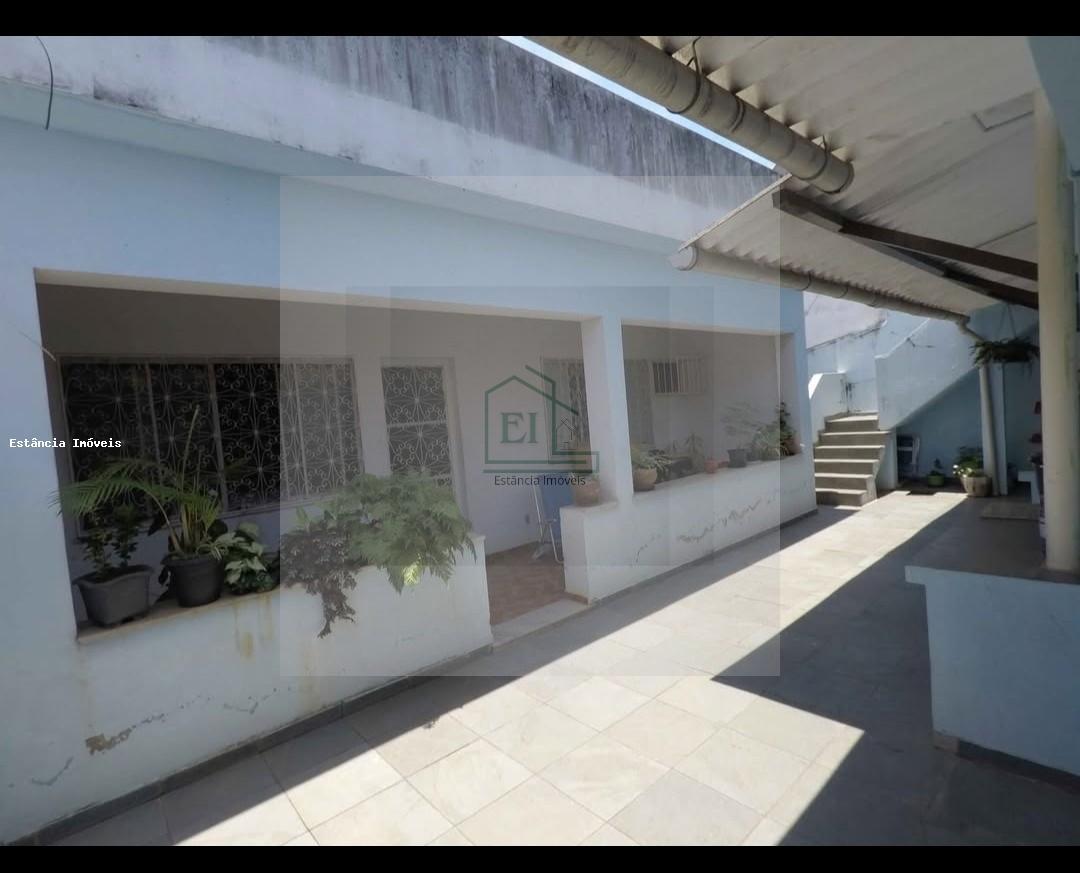 Casa à venda com 5 quartos, 300m² - Foto 4