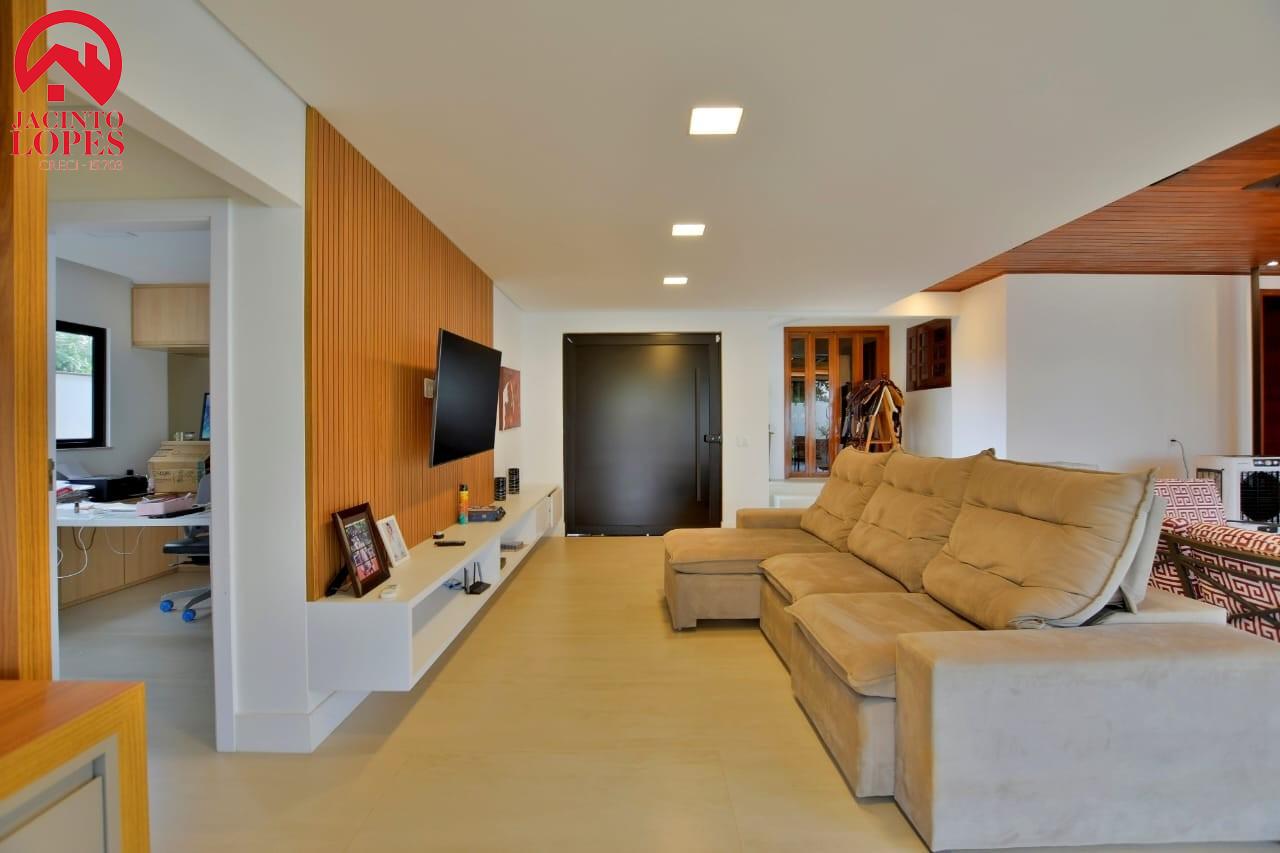 Casa de Condomínio à venda com 3 quartos, 300m² - Foto 11