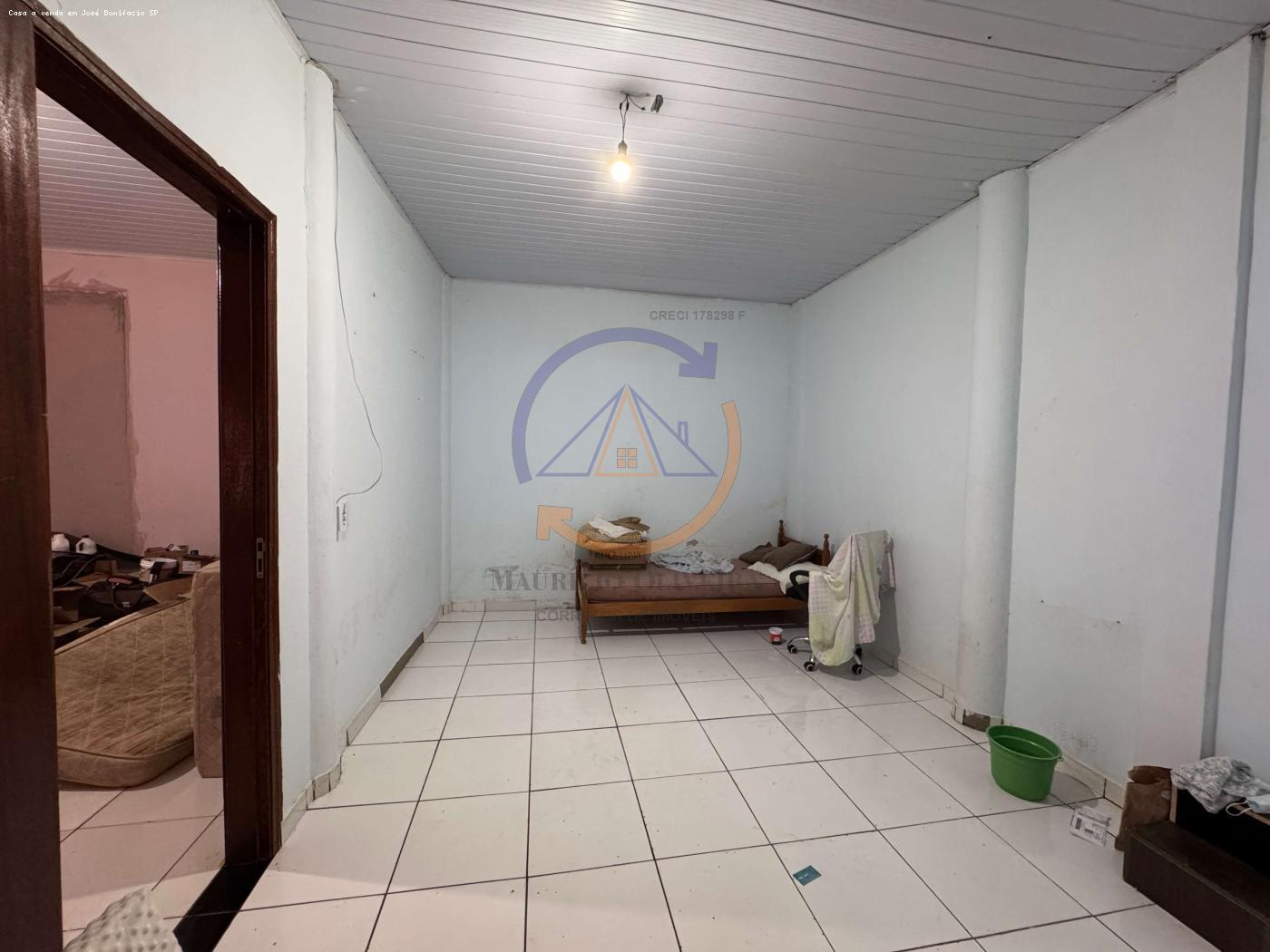 Casa à venda com 2 quartos, 219m² - Foto 13