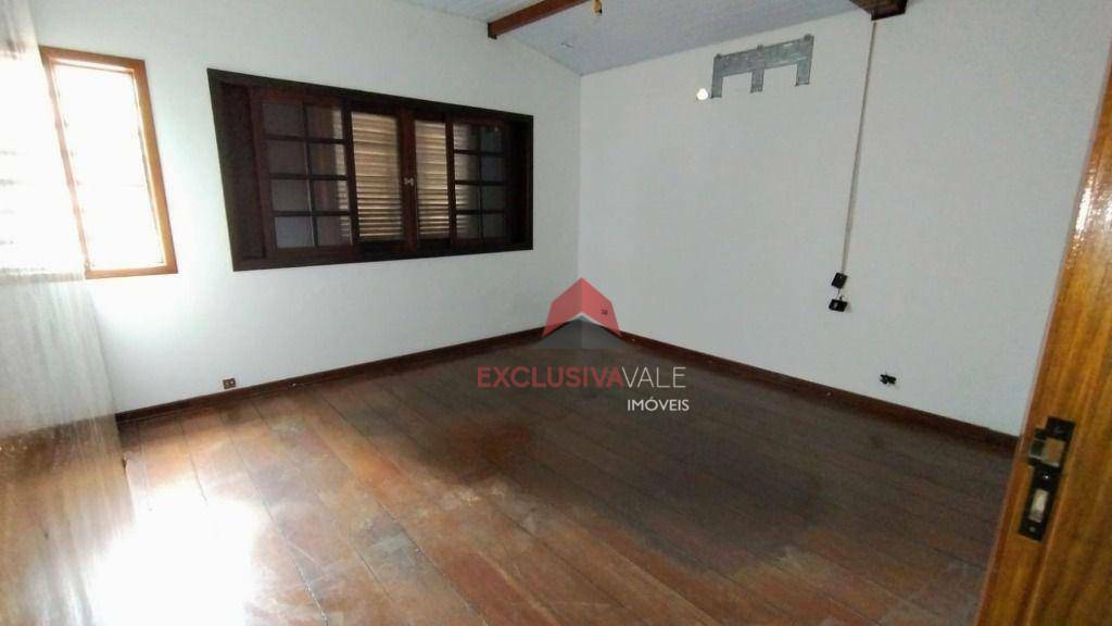 Casa à venda e aluguel com 5 quartos, 282m² - Foto 8