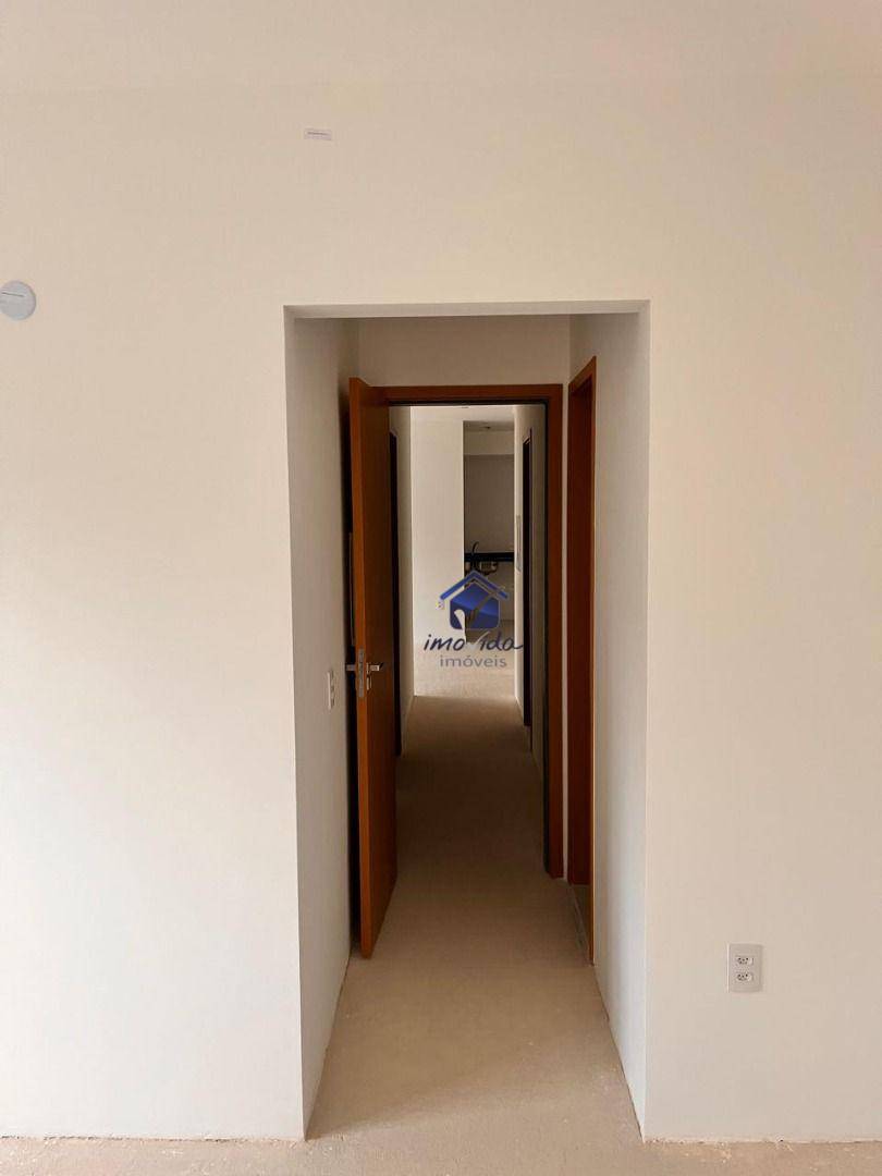 Apartamento à venda com 3 quartos, 95m² - Foto 14