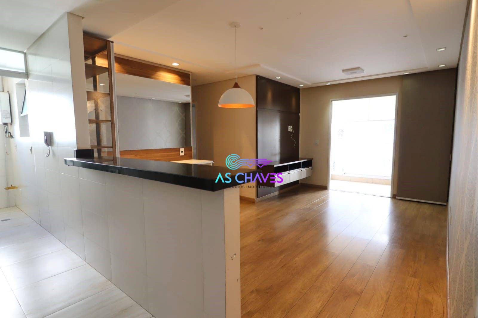 Apartamento à venda com 3 quartos, 83m² - Foto 1