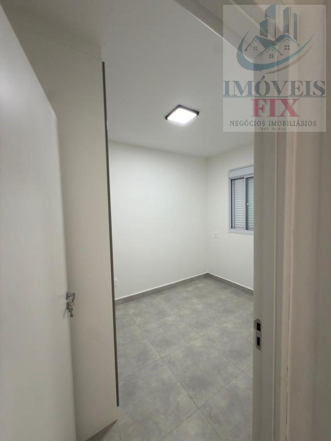 Apartamento para alugar com 3 quartos, 54m² - Foto 4