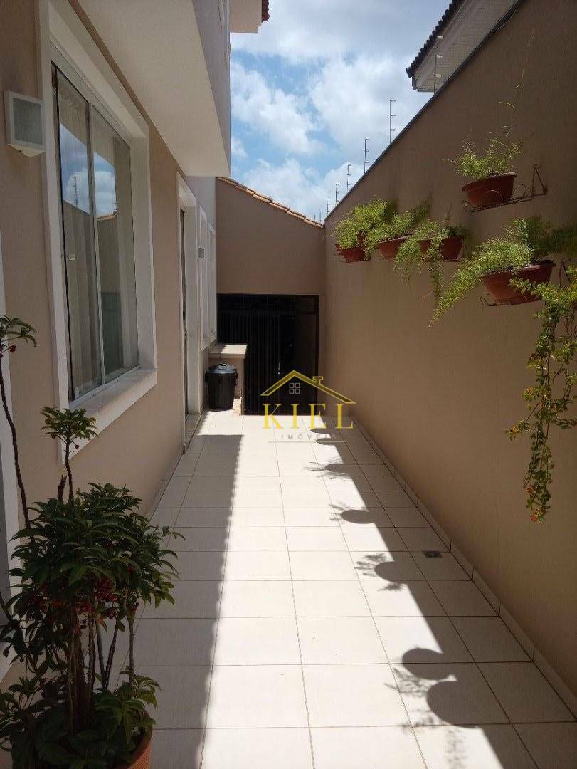 Casa para alugar com 4 quartos, 489m² - Foto 33