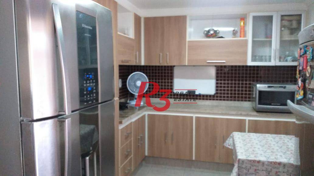 Sobrado à venda com 4 quartos, 300m² - Foto 4