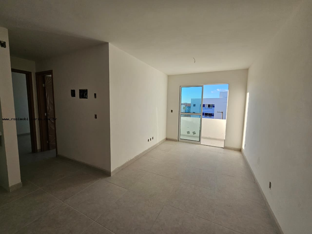 Apartamento à venda com 2 quartos, 50m² - Foto 2