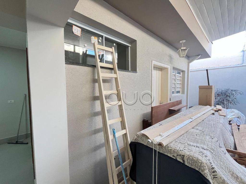 Casa à venda com 4 quartos, 200m² - Foto 68