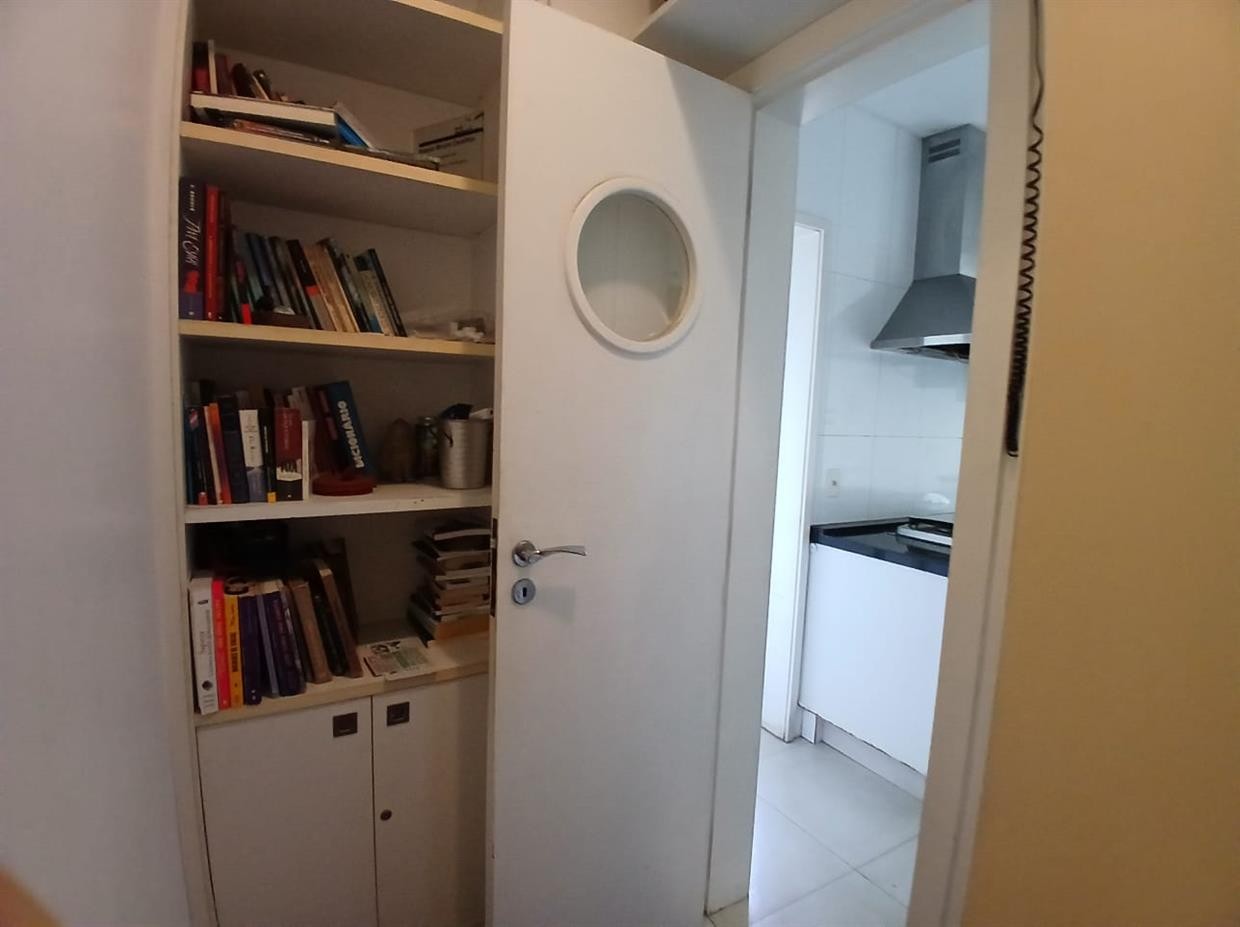 Apartamento à venda com 4 quartos, 194m² - Foto 30