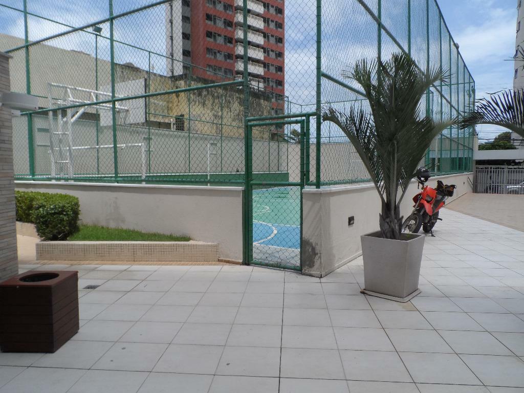 Apartamento à venda com 3 quartos, 240m² - Foto 14