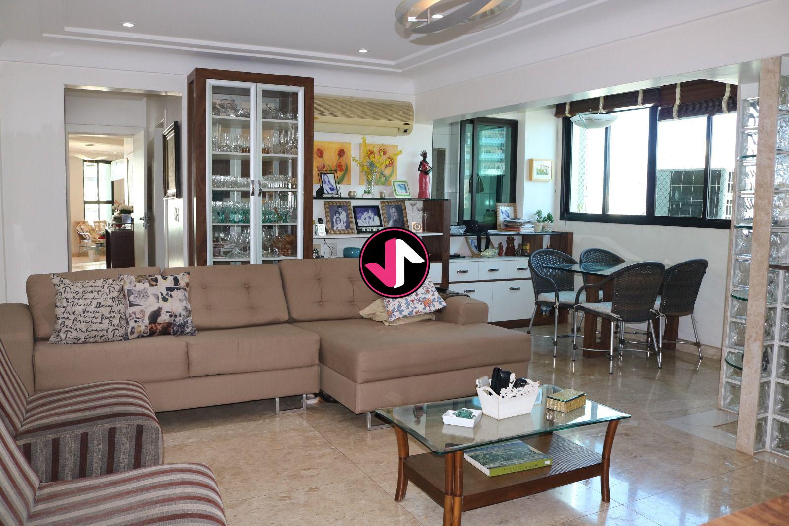 Apartamento à venda com 4 quartos - Foto 1
