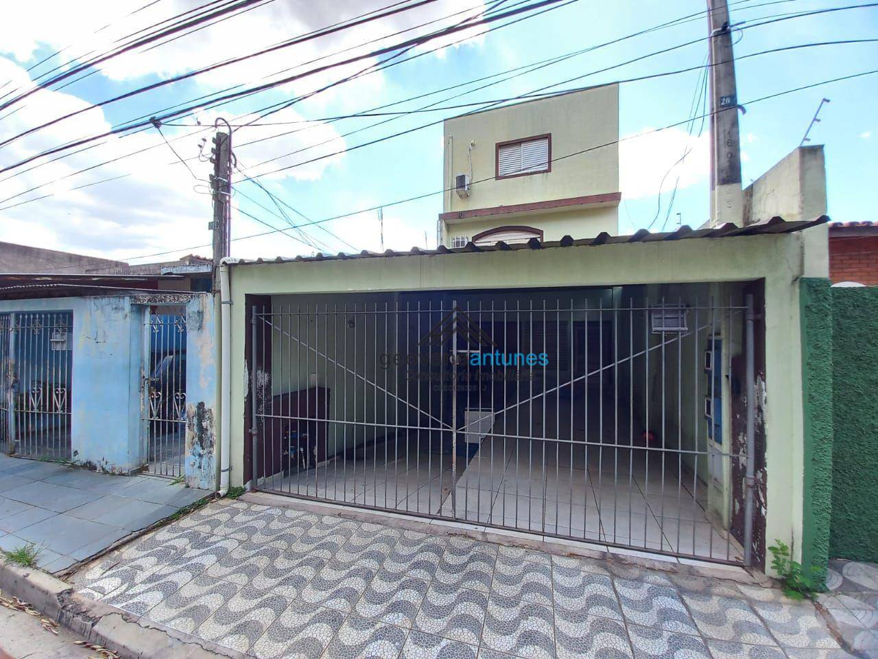 Sobrado para alugar com 4 quartos, 200m² - Foto 21
