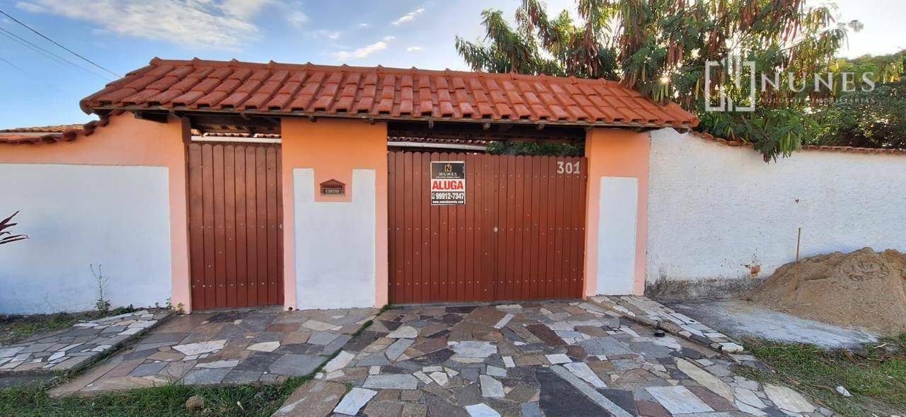 Casa para alugar com 2 quartos, 166m² - Foto 2