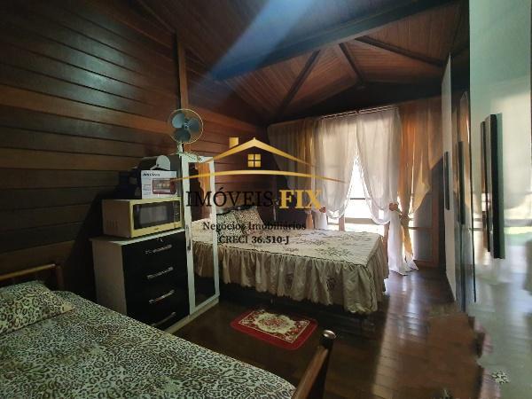 Chácara à venda com 6 quartos, 350m² - Foto 26
