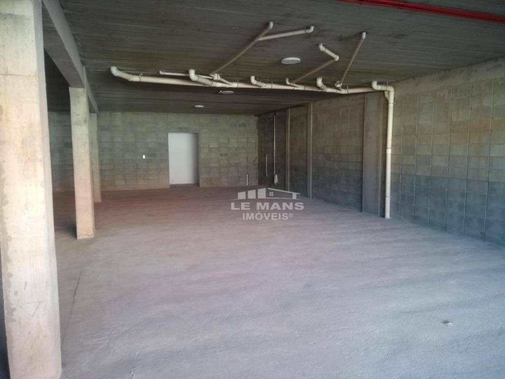 Loja-Salão para alugar, 196m² - Foto 1