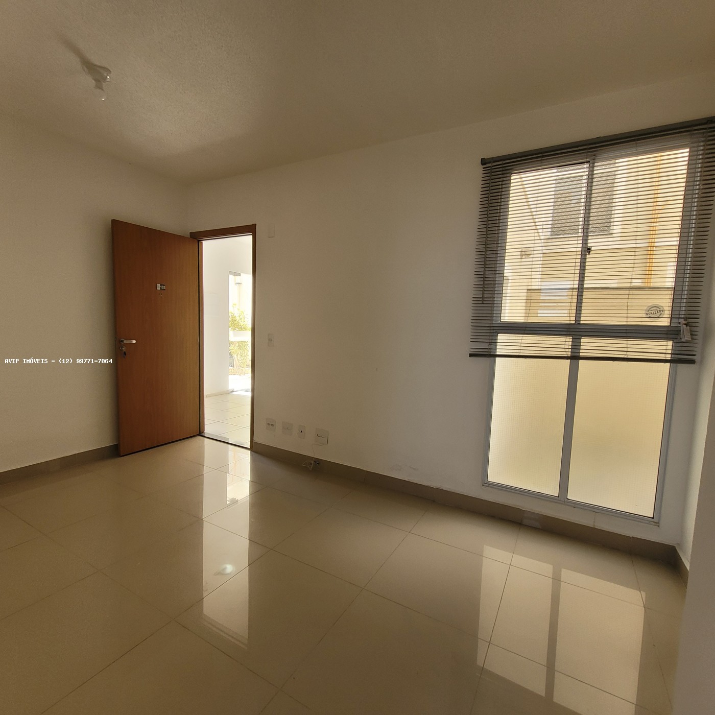 Apartamento à venda com 2 quartos, 42m² - Foto 11