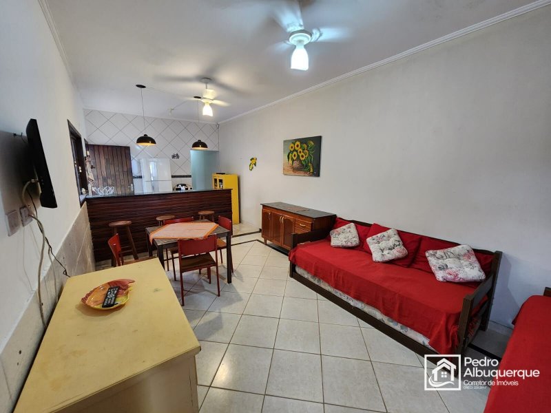 Casa à venda com 2 quartos, 76m² - Foto 4