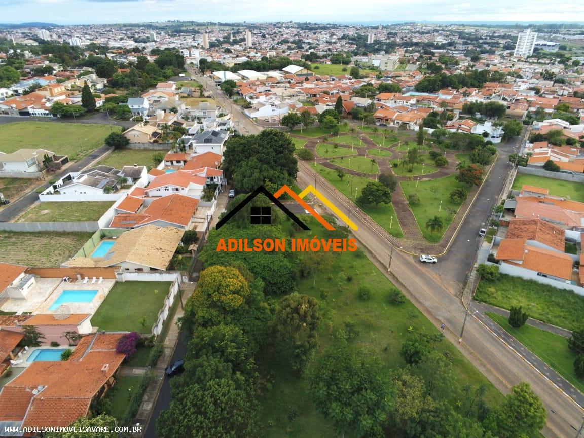 Casa à venda com 3 quartos, 138m² - Foto 9