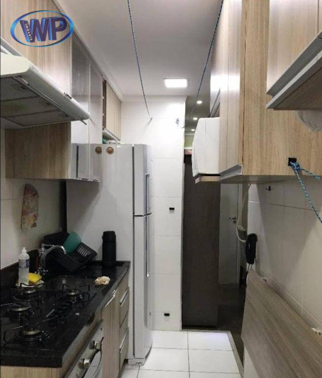 Apartamento à venda com 2 quartos, 44m² - Foto 3