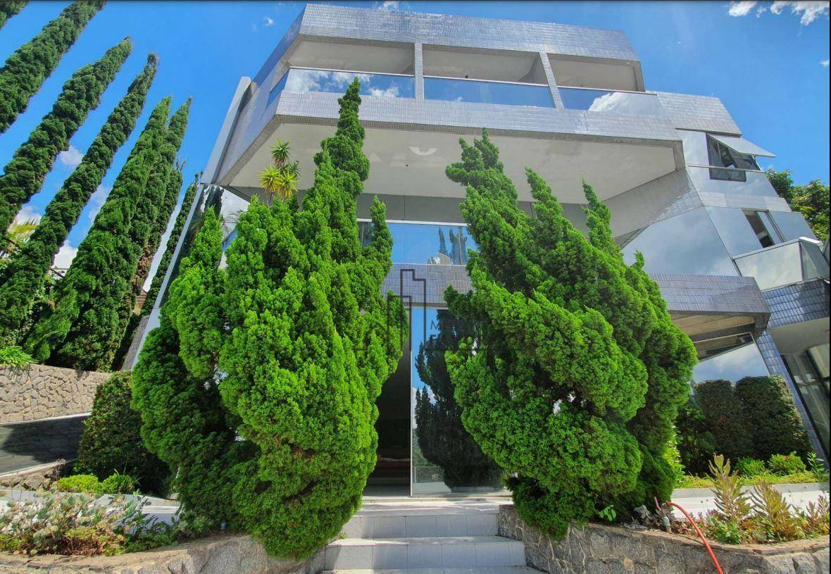 Casa à venda com 5 quartos, 1080m² - Foto 6
